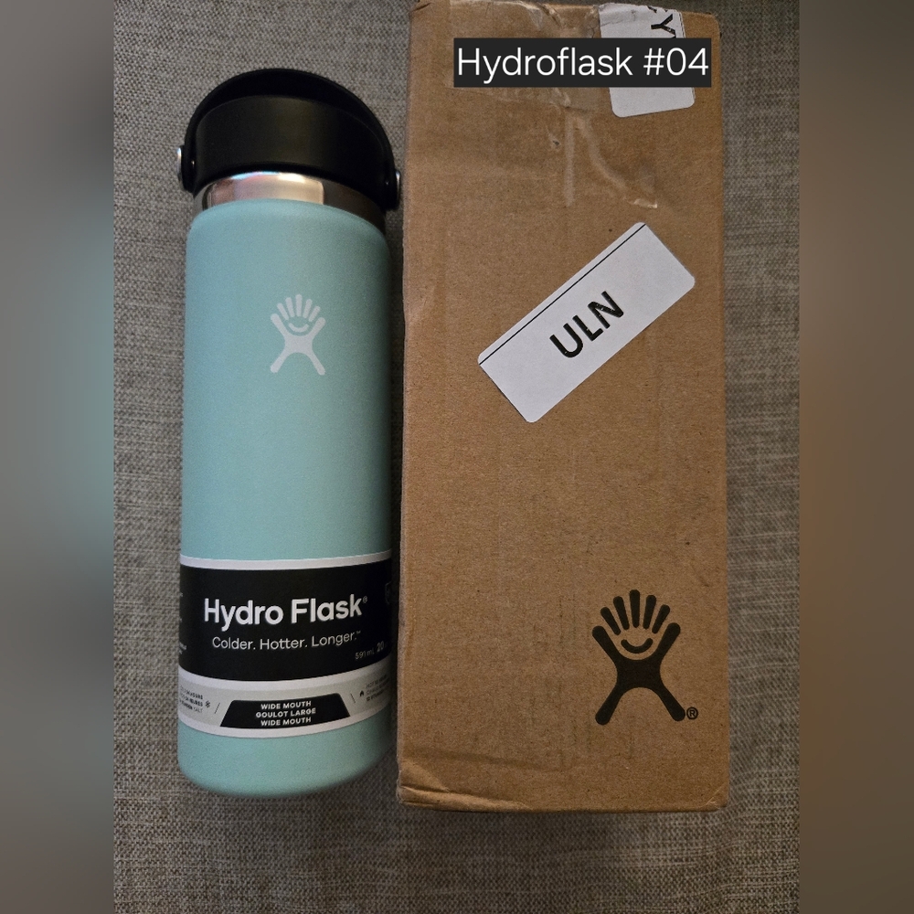 Hydroflask 20oz Wide flex Cap Dew